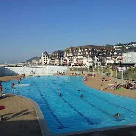 Un Chez Soi Bord De Mer تروفيي سور مير المظهر الخارجي الصورة